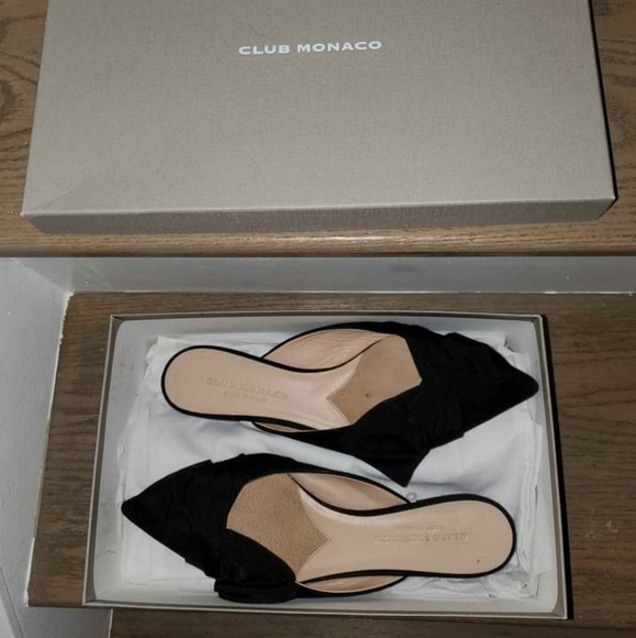Club Monaco flats - Picture 2 of 3